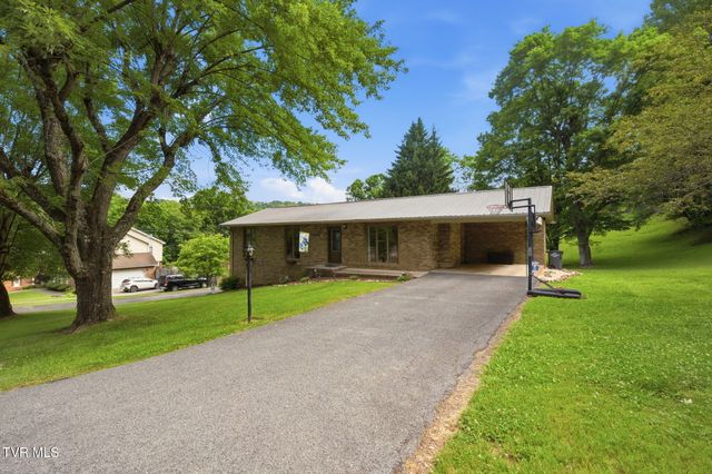 4705 June Drive, Kingsport, TN 37664