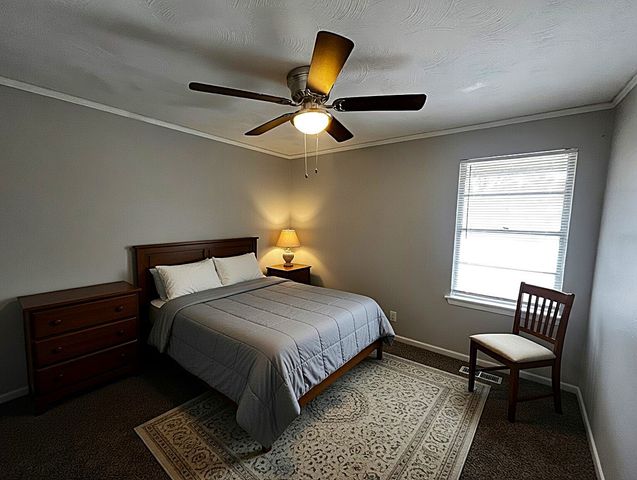 3717 Cranston Court E, Irving, TX 75062