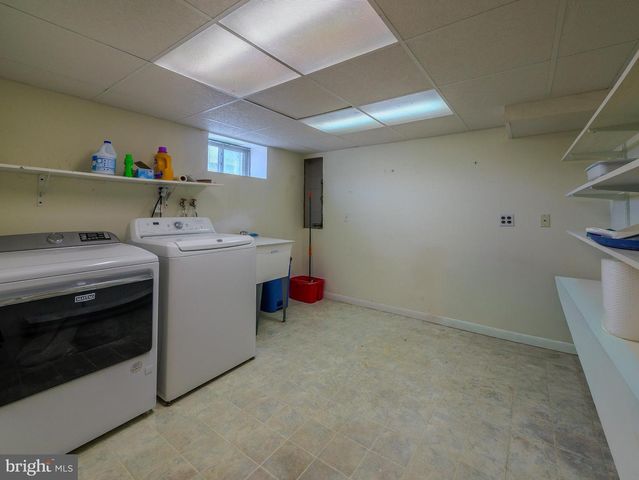 708 JAMES CIR, Swarthmore, PA 19081