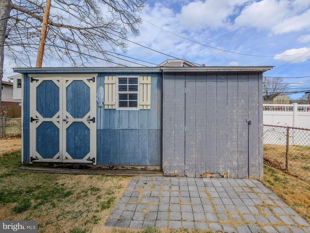 708 JAMES CIR, Swarthmore, PA 19081