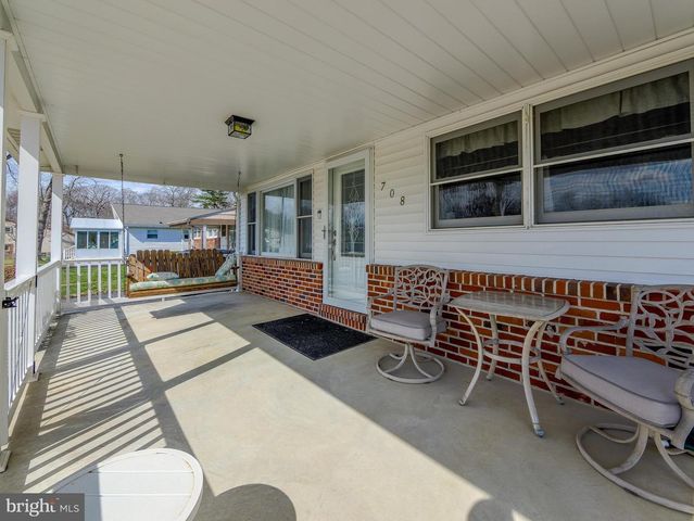 708 JAMES CIR, Swarthmore, PA 19081