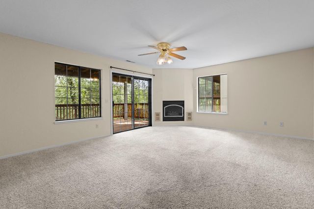 11448 Madrone Ct, Auburn, CA 95602