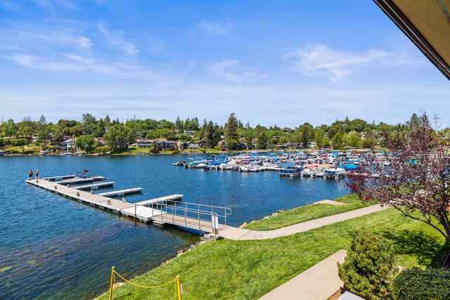 11448 Madrone Ct, Auburn, CA 95602