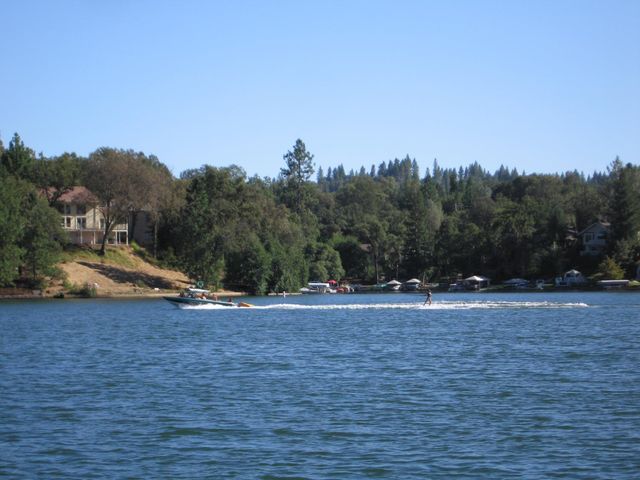11448 Madrone Ct, Auburn, CA 95602