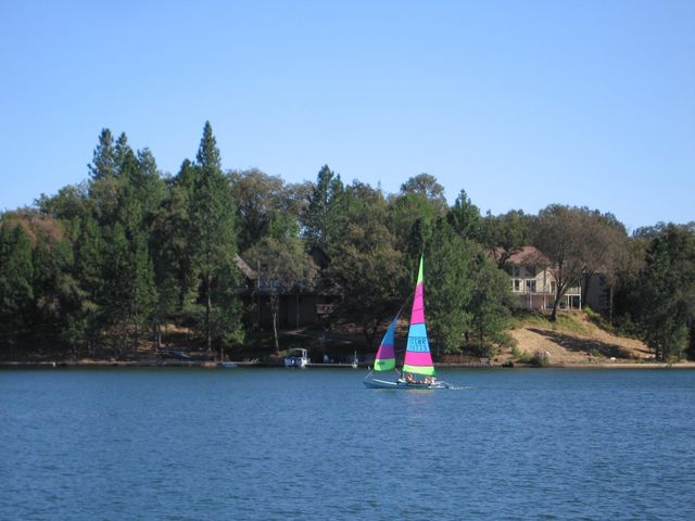 11448 Madrone Ct, Auburn, CA 95602
