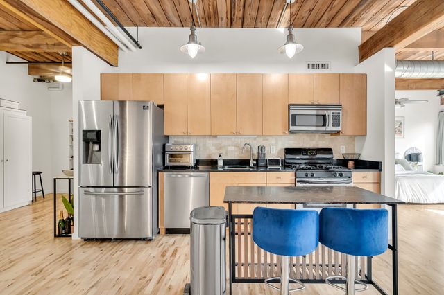 210 Broadway 304, Everett, MA 02149