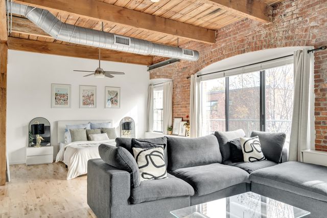 210 Broadway 304, Everett, MA 02149