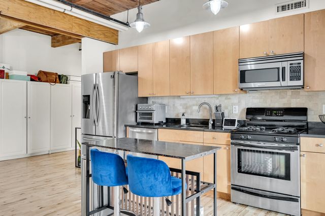 210 Broadway 304, Everett, MA 02149