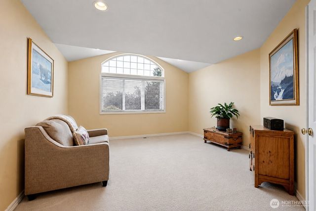 835 SW 355th Court, Federal Way, WA 98023