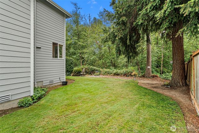 835 SW 355th Court, Federal Way, WA 98023