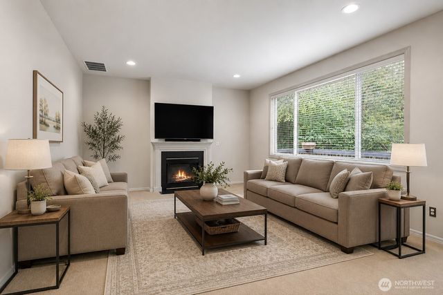 835 SW 355th Court, Federal Way, WA 98023
