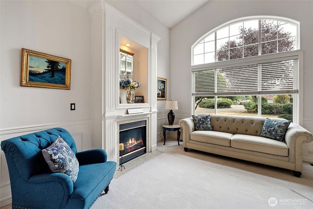 835 SW 355th Court, Federal Way, WA 98023