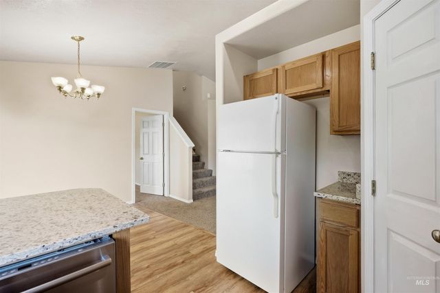 1209 Gold Creek Dr, Caldwell, ID 83607