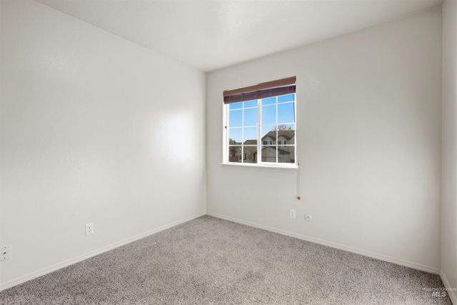 1209 Gold Creek Dr, Caldwell, ID 83607