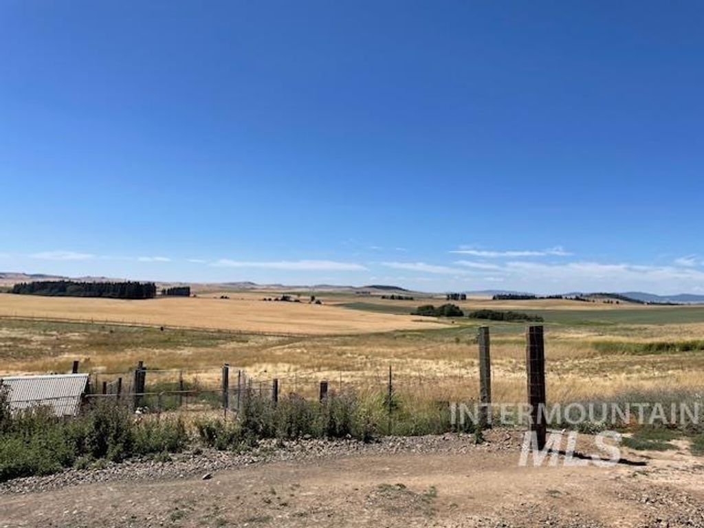 5029 Fairfield Rd, Plummer, ID 83851