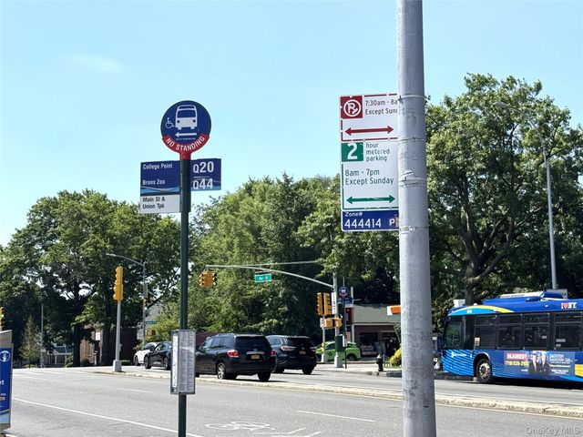 141-02 78th Road 3K, Flushing, NY 11367