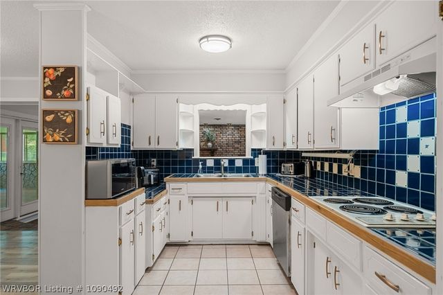 113 Ruth Drive, Arkoma, OK 74901