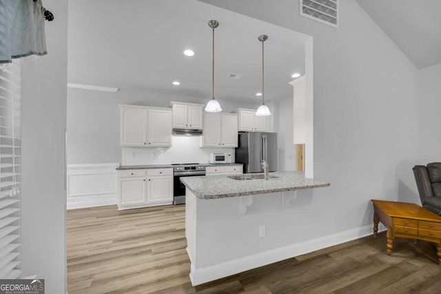 817 Hidden Hollow Circle, Commerce, GA 30529