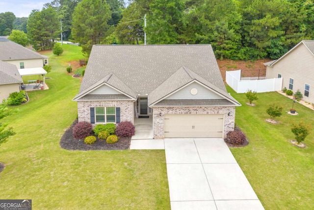 817 Hidden Hollow Circle, Commerce, GA 30529
