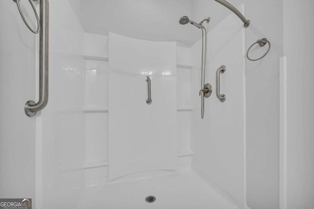817 Hidden Hollow Circle, Commerce, GA 30529