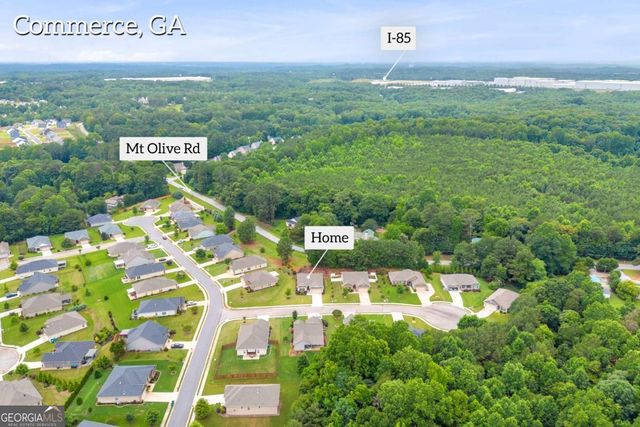 817 Hidden Hollow Circle, Commerce, GA 30529