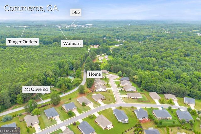 817 Hidden Hollow Circle, Commerce, GA 30529