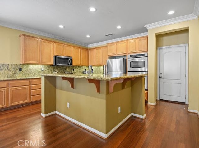 5876 Greyville Place, Rancho Cucamonga, CA 91739