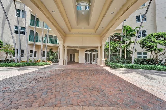 19900 E Country Club Dr TS16, Aventura, FL 33180