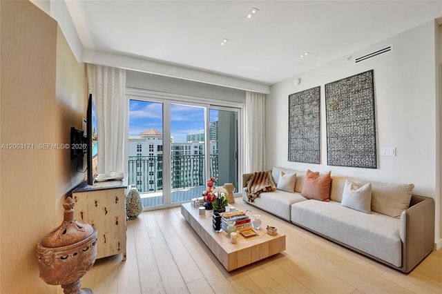 19900 E Country Club Dr TS16, Aventura, FL 33180