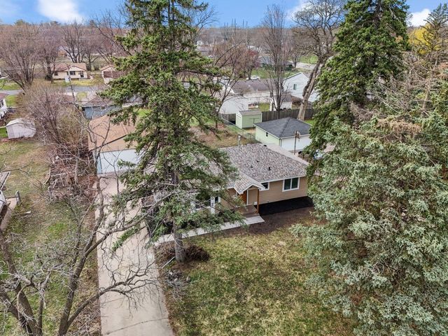 8618 Chicago Avenue S, Bloomington, MN 55420