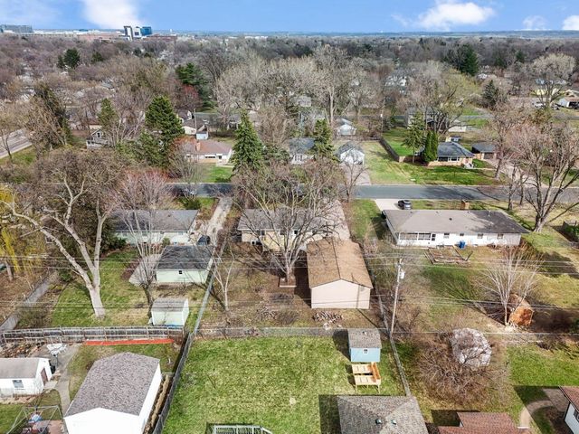 8618 Chicago Avenue S, Bloomington, MN 55420