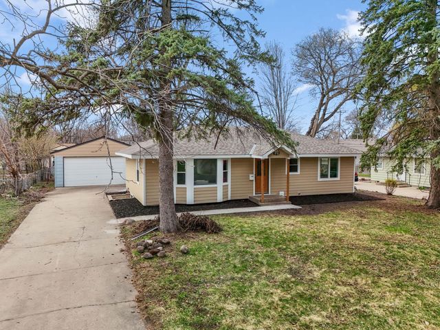 8618 Chicago Avenue S, Bloomington, MN 55420