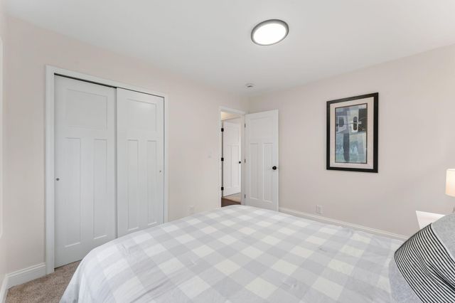 8618 Chicago Avenue S, Bloomington, MN 55420