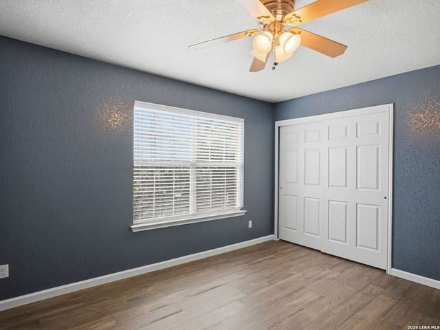 6605 Wood Bench, Live Oak, TX 78233