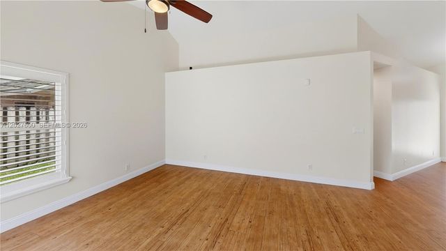 9203 Arborwood Circle, Davie, FL 33328