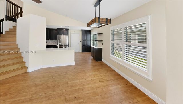 9203 Arborwood Circle, Davie, FL 33328