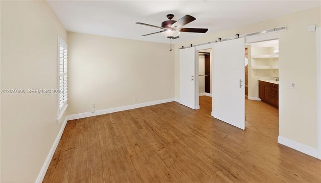 9203 Arborwood Circle, Davie, FL 33328