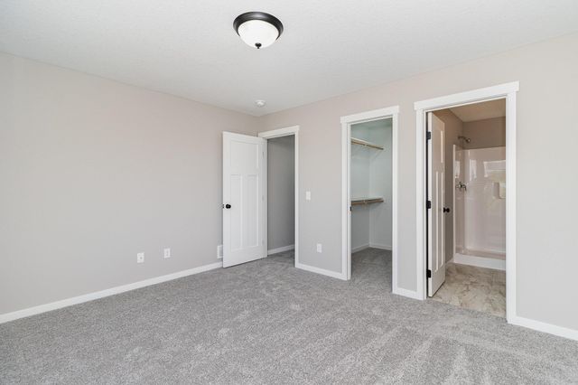 718 Margaret Lane NE, Isanti, MN 55040