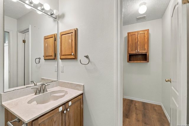 11142 Quail Pass, San Antonio, TX 78249