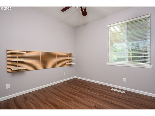 10636 Sw 43RD Ave, Portland, OR 97219