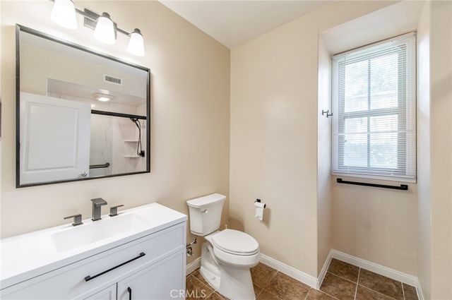 166 Coralwood, Irvine, CA 92618