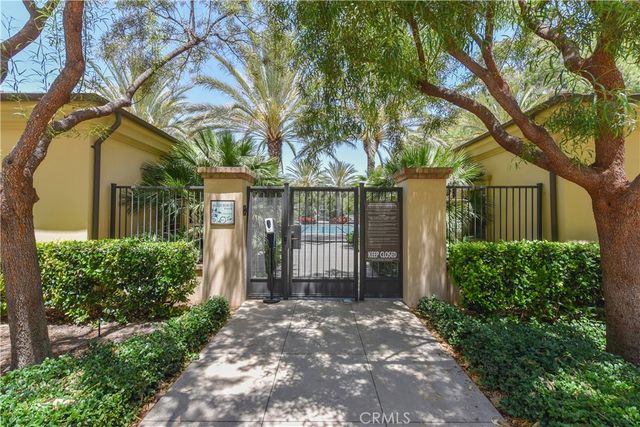 166 Coralwood, Irvine, CA 92618
