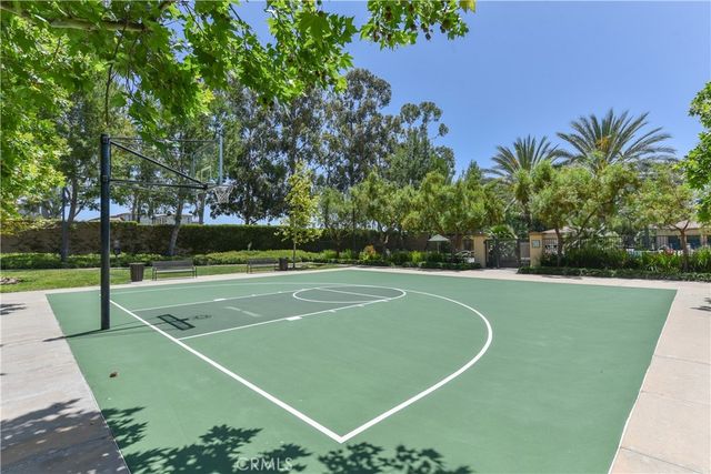 166 Coralwood, Irvine, CA 92618