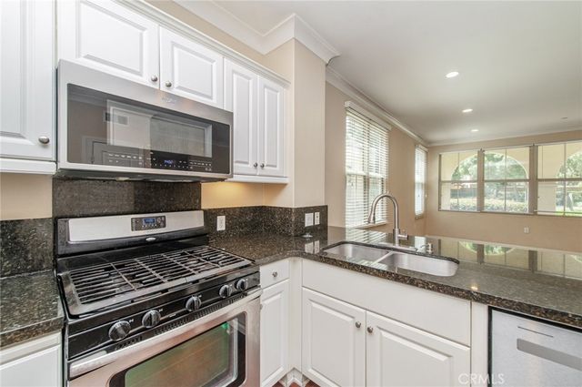 166 Coralwood, Irvine, CA 92618