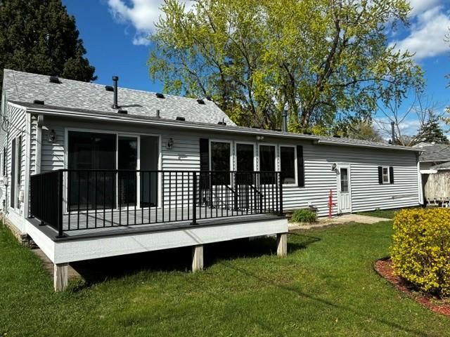 5256 Capitol Street NE, Fridley, MN 55421