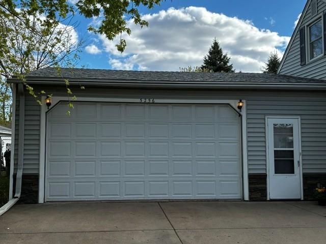 5256 Capitol Street NE, Fridley, MN 55421