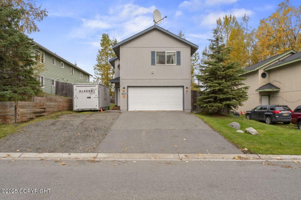 8011 Little Dipper Avenue, Anchorage, AK 99504