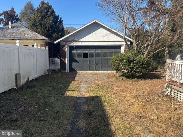 523 COUNTRY CLUB RD, York, PA 17403