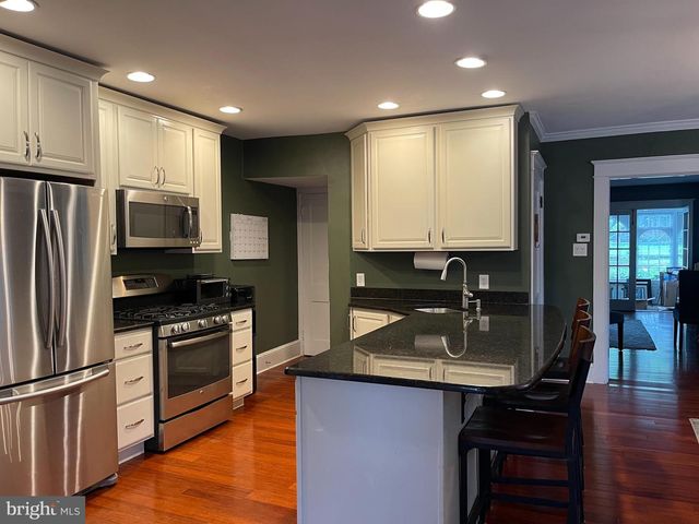 523 COUNTRY CLUB RD, York, PA 17403