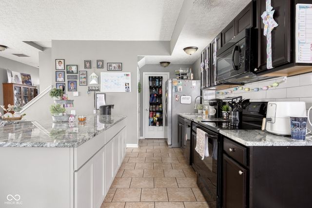 2038 N College Avenue, Indianapolis, IN 46202